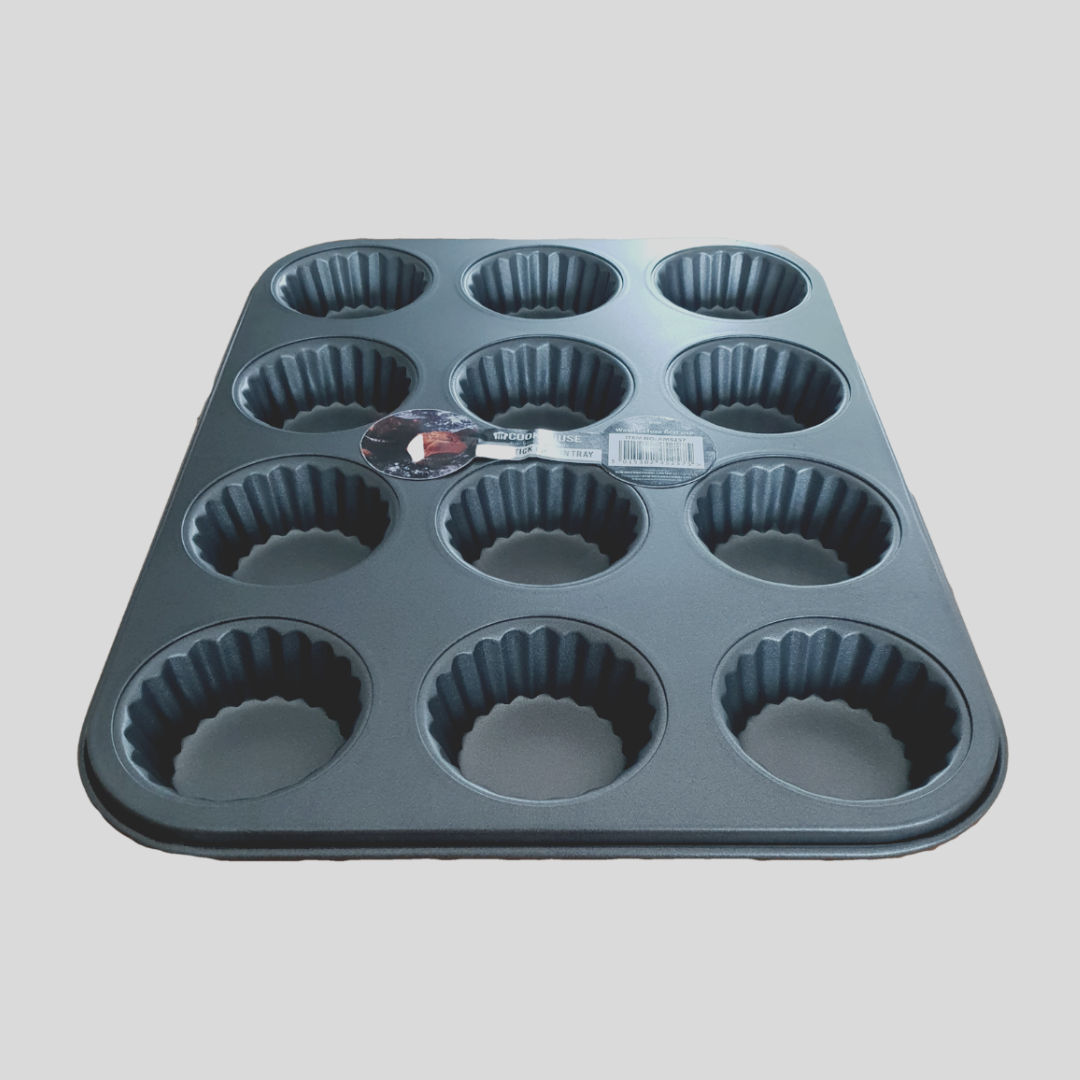12-Cup Muffin Tray with Flower Design – - Main Image