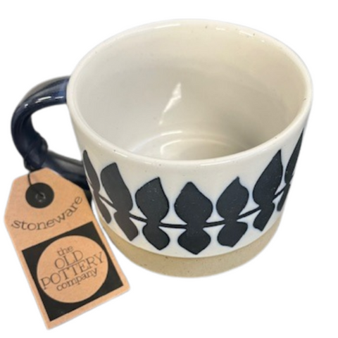 Charlie Leaves Mug - MrPRICE.online