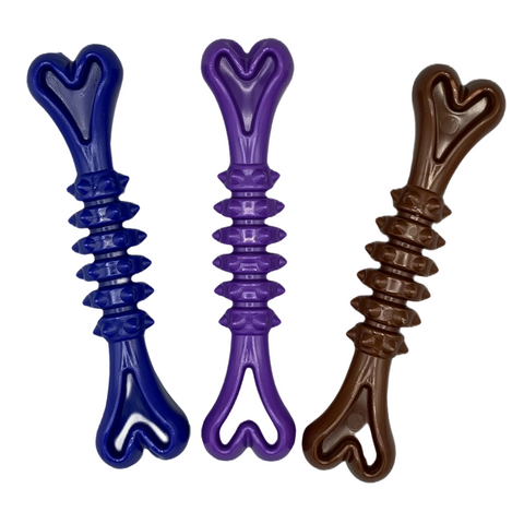 Elboy and Pooch Studded Bone Sml - MrPRICE.online